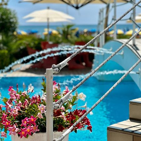Ruhl Beach Hotel & Suites Lido di Jesolo Exterior foto